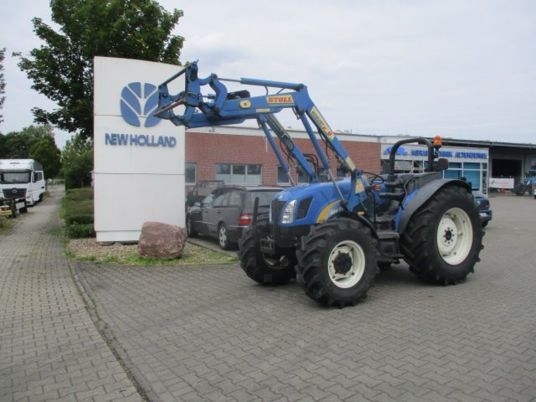 New Holland TN70 A niedrige Bauhöhe