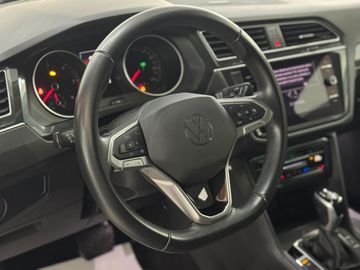 Volkswagen Tiguan - 10