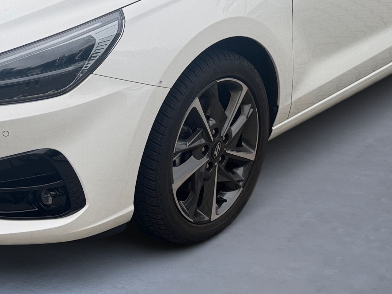 Fahrzeugabbildung Hyundai i30 ADVANTAGE LED*SHZ*LHZ*NAVI*2Z-KLI*