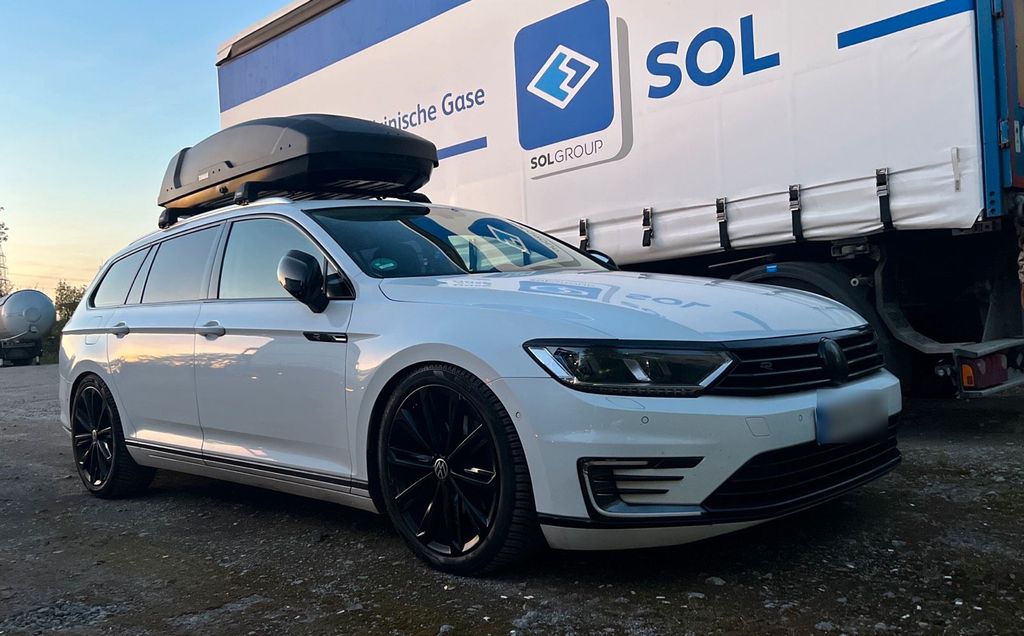 Image of Volkswagen Passat Variant