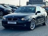 BMW 520d Lim. Aut. *Xenon*Navi*Schiebedach* - BMW 520 aus 2009: 520d
