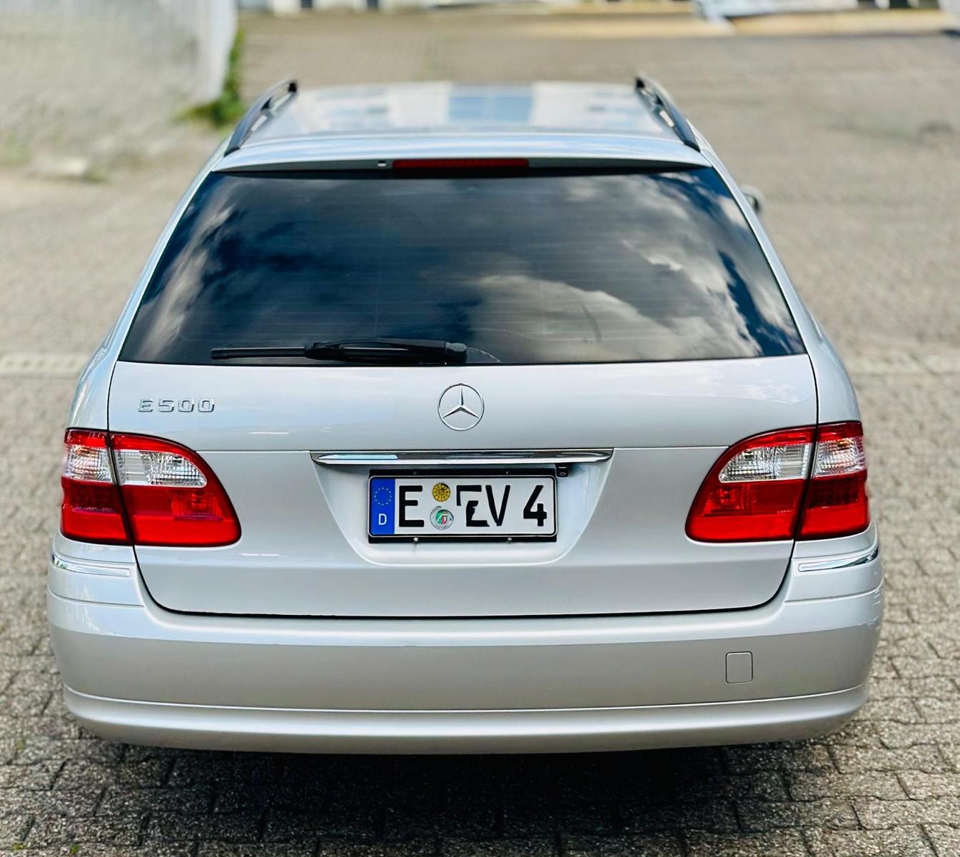 Mercedes-Benz E 50 E T-Modell E 500