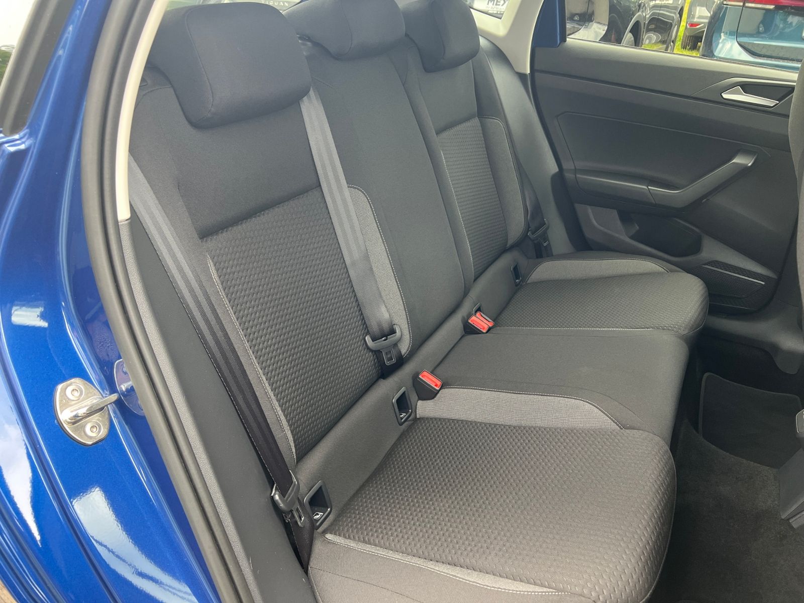 Fahrzeugabbildung Volkswagen Polo Life 1.0 *LED, Climatronic, Sitzhzg., AppCo