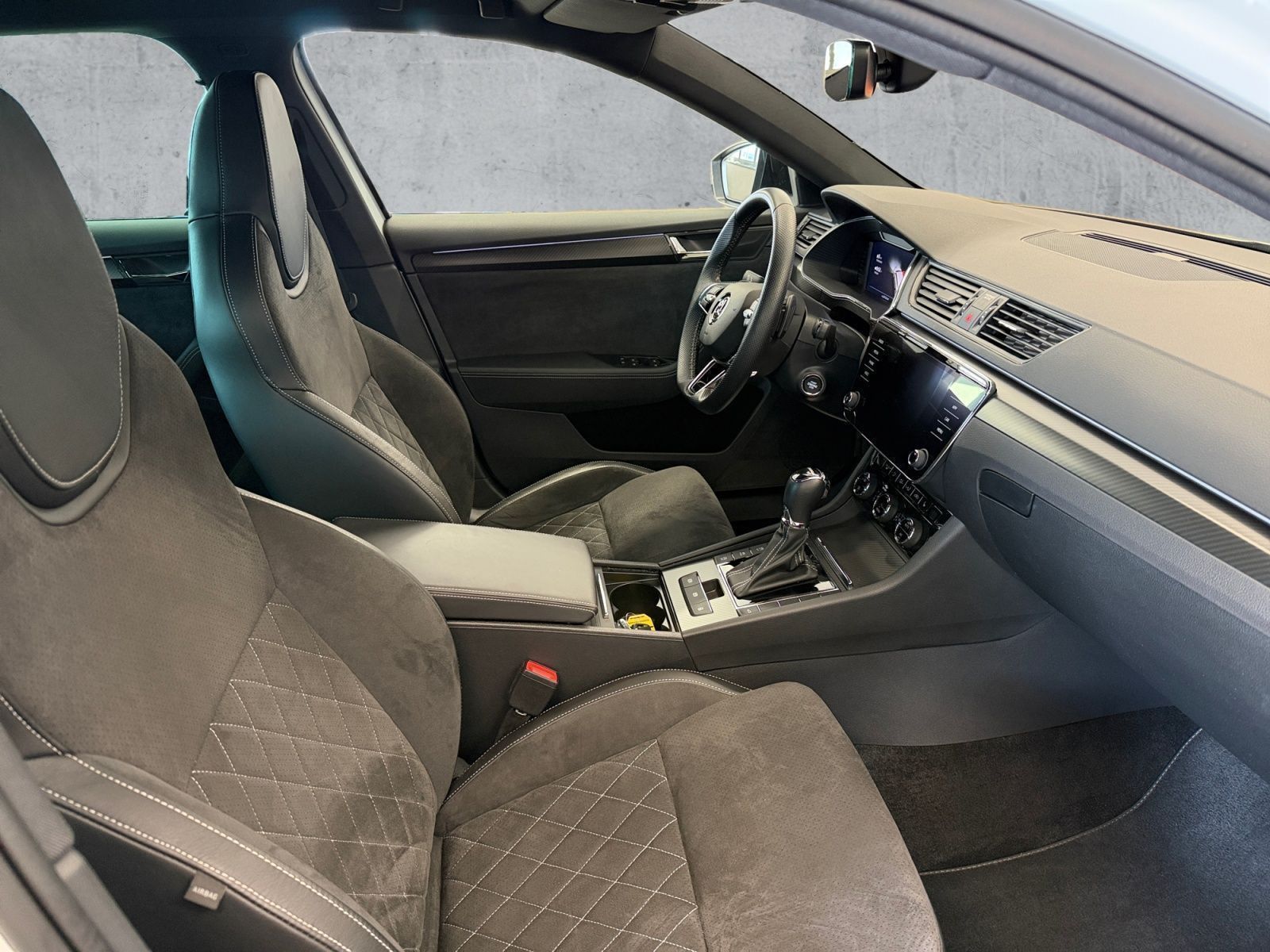 Skoda Superb - Bild 13