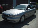 Jaguar X-Type 2.0 D Classic/Motor+Getriebe sind Top - Jaguar X-Type mit Diesel-Antrieb: 2.2