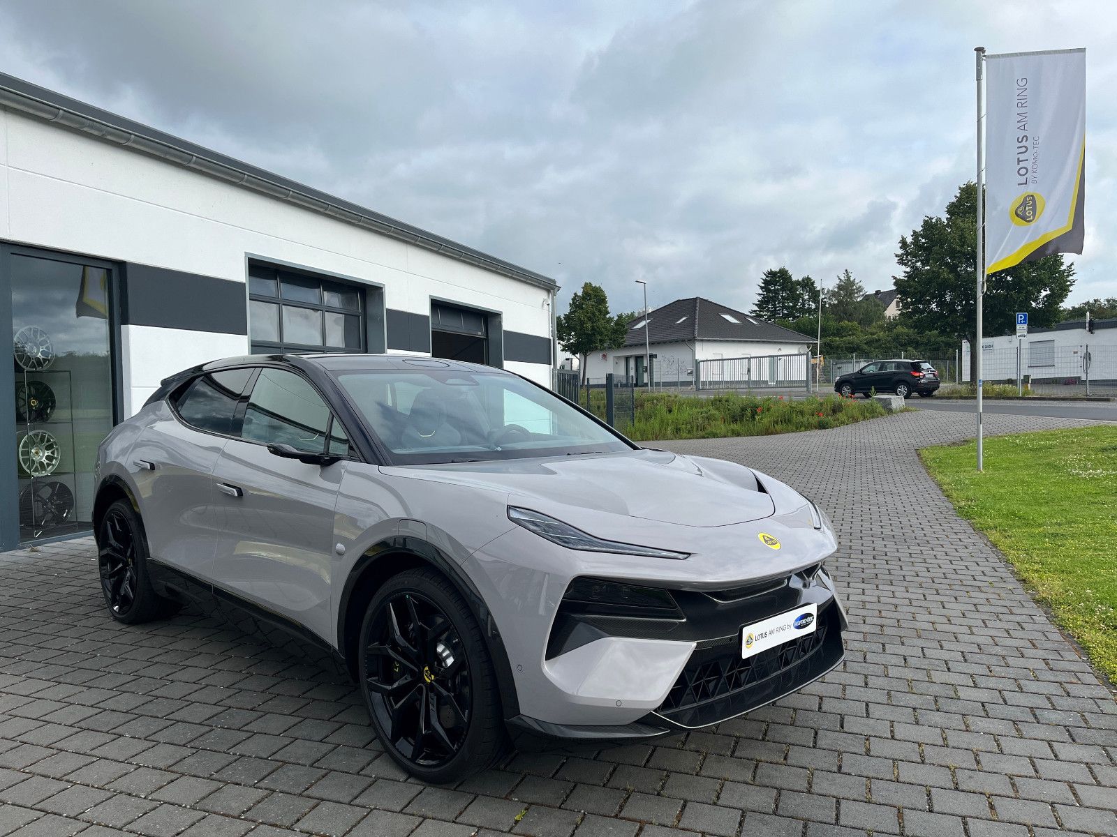 LOTUS Eletre