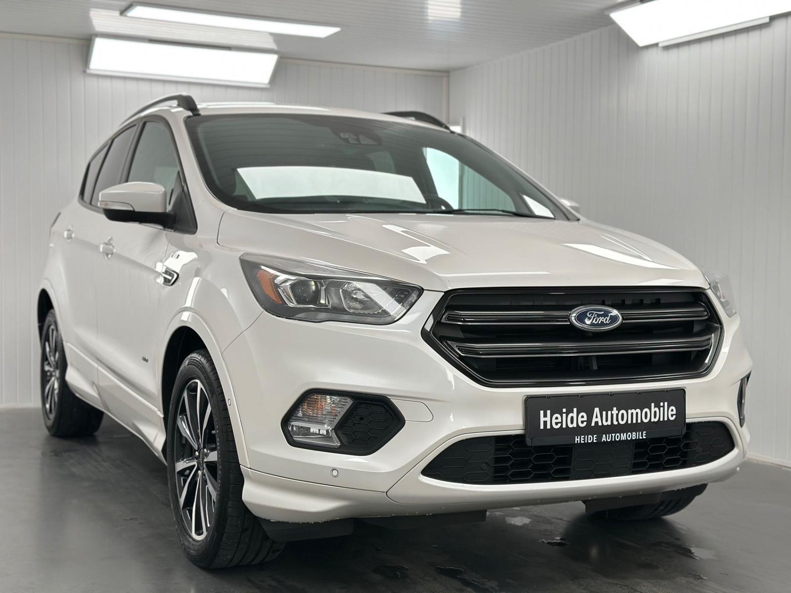 Ford Kuga 2.0 TDCi ST-Line SPORT 4x4 AHK KAMERA 