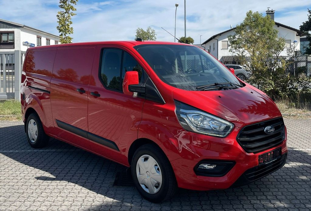 Image of Ford Transit Custom