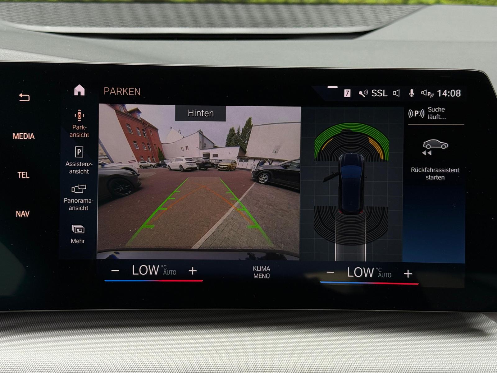 BMW Active Aut. LED+NAVI+SHZ+KAM+AHK+PARK, миниатюра 23