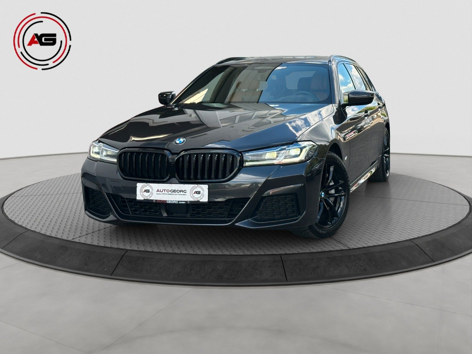 BMW 530dT M-SPORT LC.PRO ACC LASER PANO HUD STANDHZG foto 1