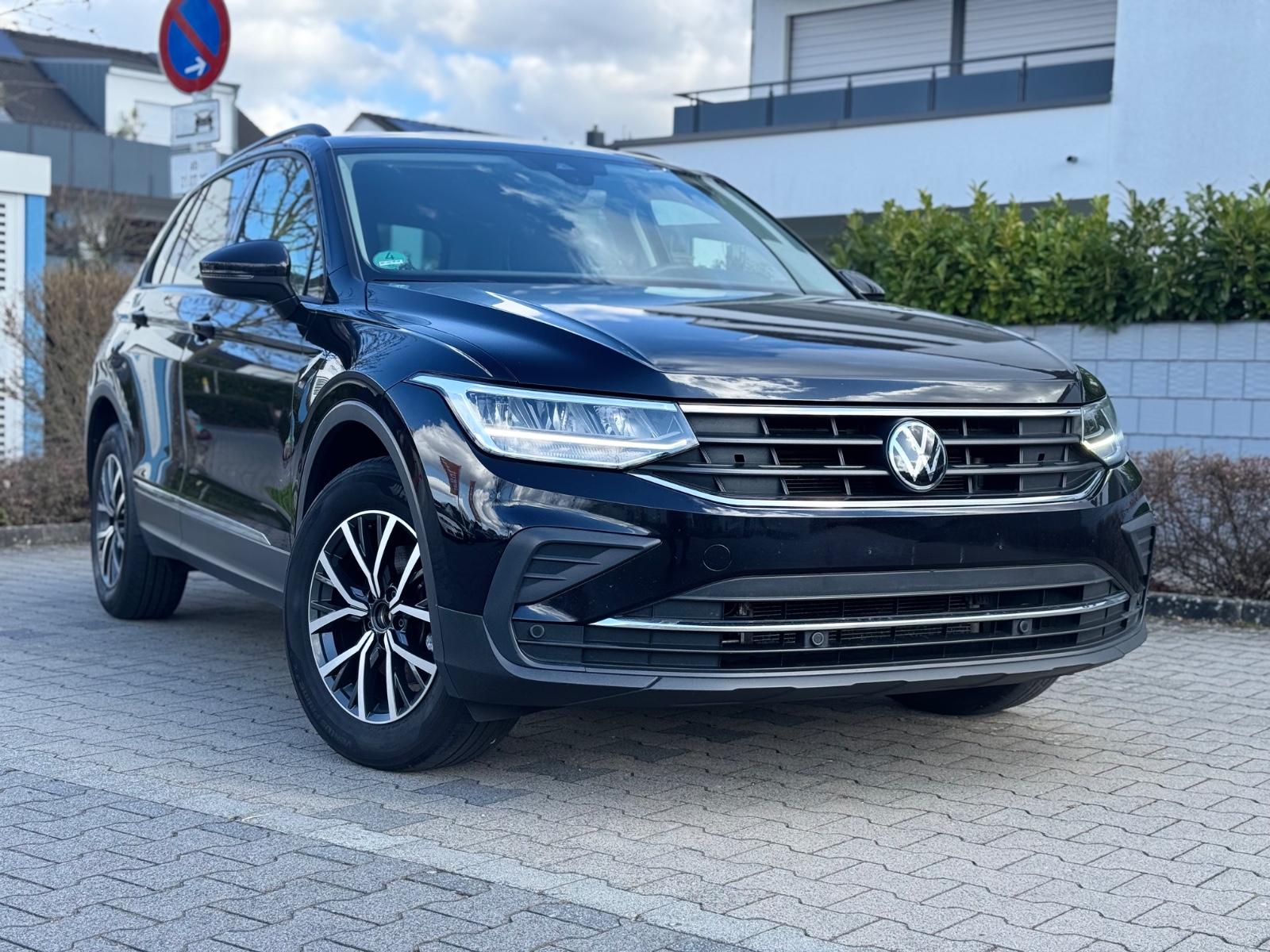 Volkswagen Tiguan 2.0 TDI*DSG*LED*ACC*Garantie*Kamera
