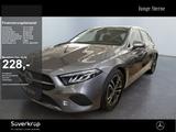 Mercedes-Benz A 200 , PROGRESSIVE KAMERA SPUR PDC SHZ - Mercedes-Benz A 200 in Kiel