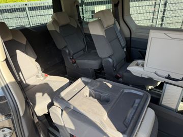 Volkswagen T7 Multivan - 10