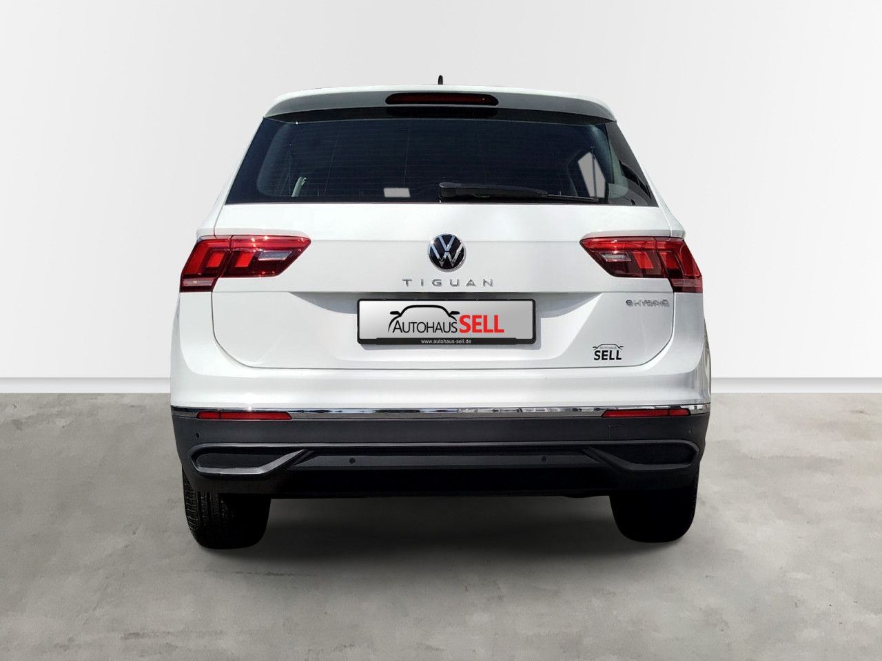 Fahrzeugabbildung Volkswagen Tiguan Life 1.4 eHybrid OPF 110 kW 6-Gang-DSG
