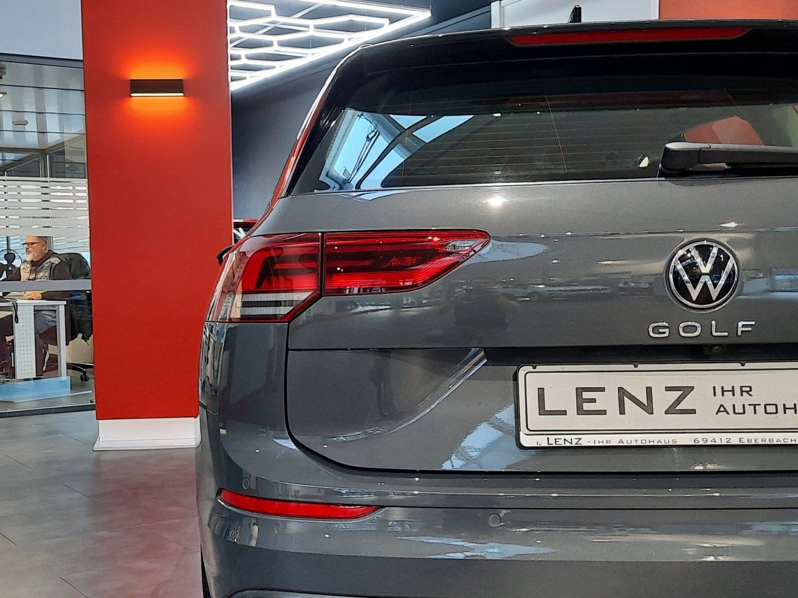 Fahrzeugabbildung Volkswagen Golf Variant Life TDI *Navi*Cam*LED*PDC*Sitzhzg*