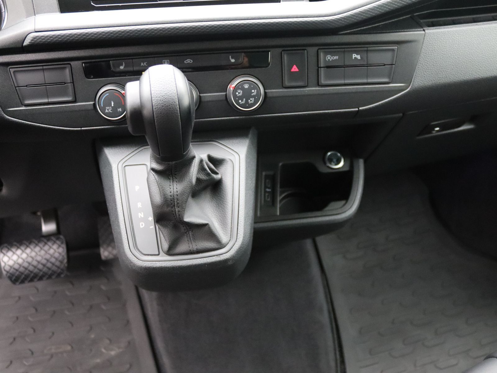 Volkswagen T6 California - Bild 16