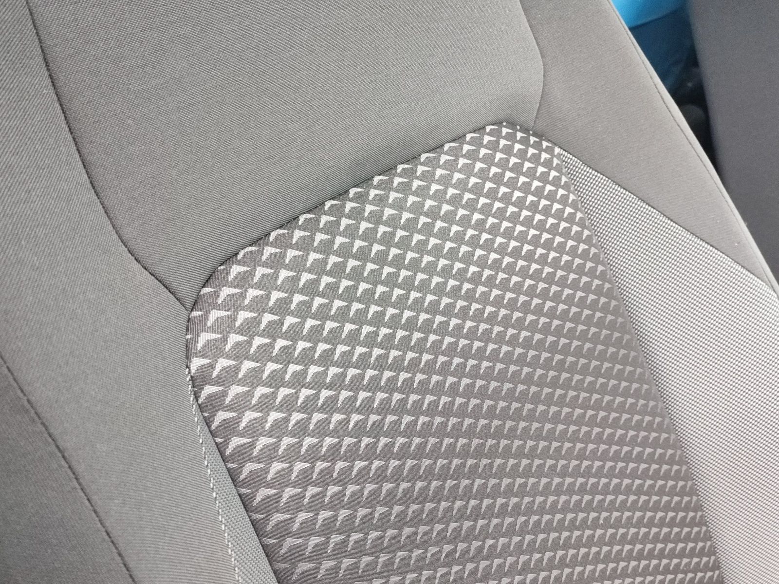 Volkswagen Golf - Bild 12