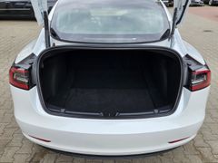 Fahrzeugabbildung Model 3 Long Range Dual AWD