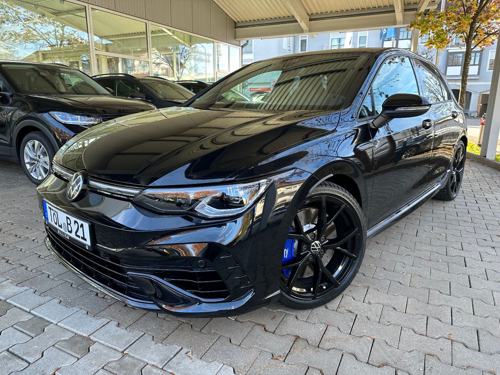 Volkswagen Golf VIII R 2.0 TSI DSG 4MOTION R-Performance foto 4