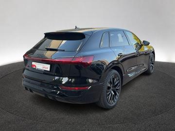 صورة 3 لـ 2023 AUDI Q8 E-TRON