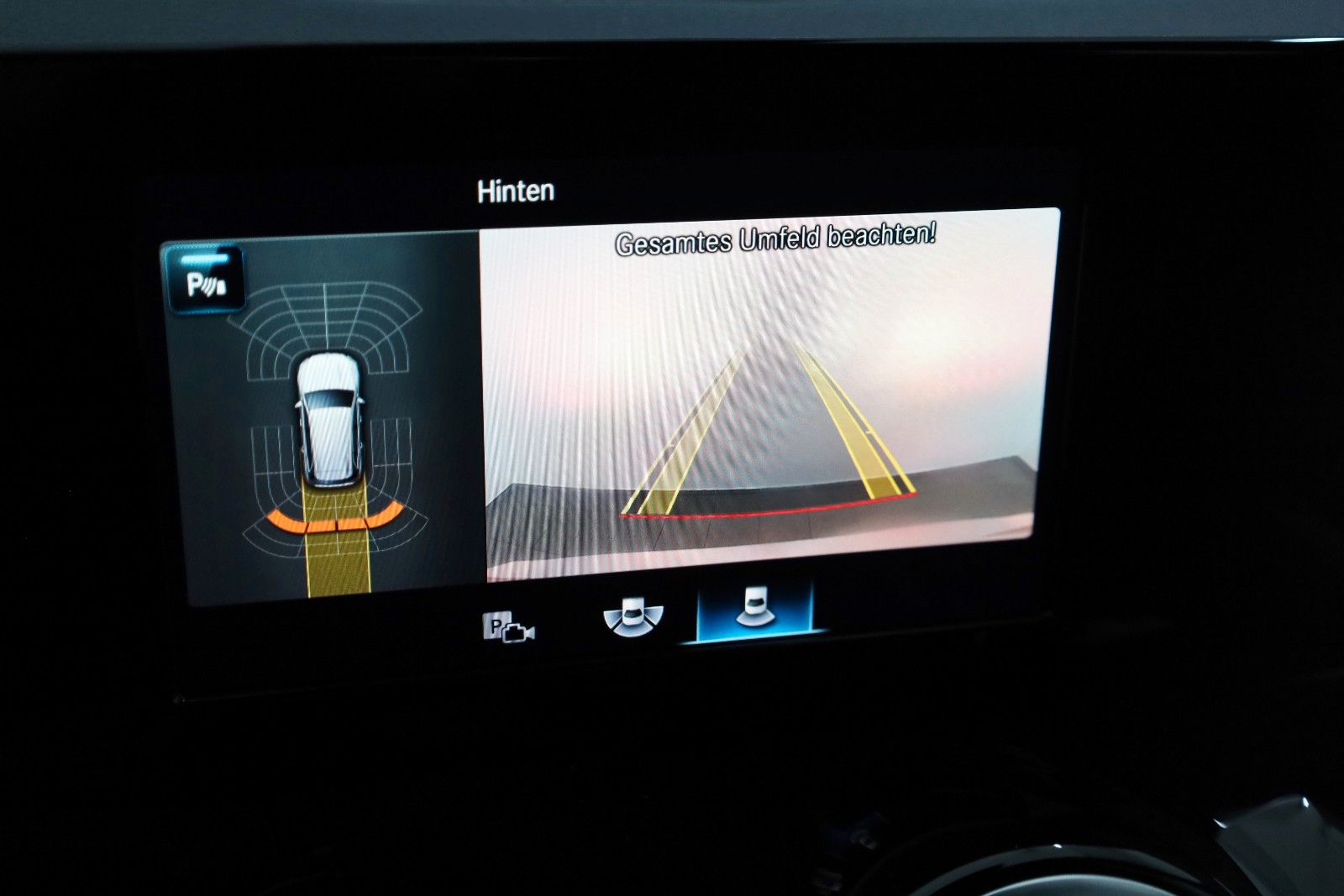 Fahrzeugabbildung Mercedes-Benz GLB 200d Progressive T.Leder,Navi,Kamera,ParkPak