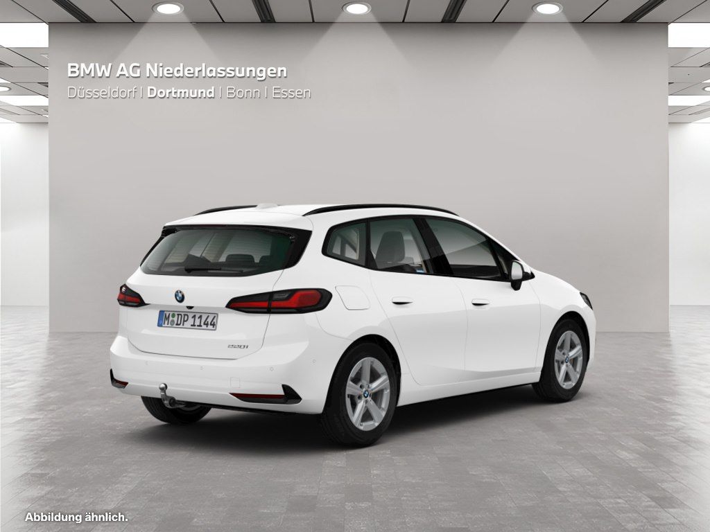 BMW 220 Active Tourer - Bild 4