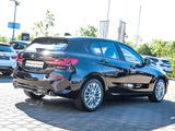 BMW 120i NAVI LED PDC V+H DAB Tempomat Sitzheiz. LM - BMW: V12