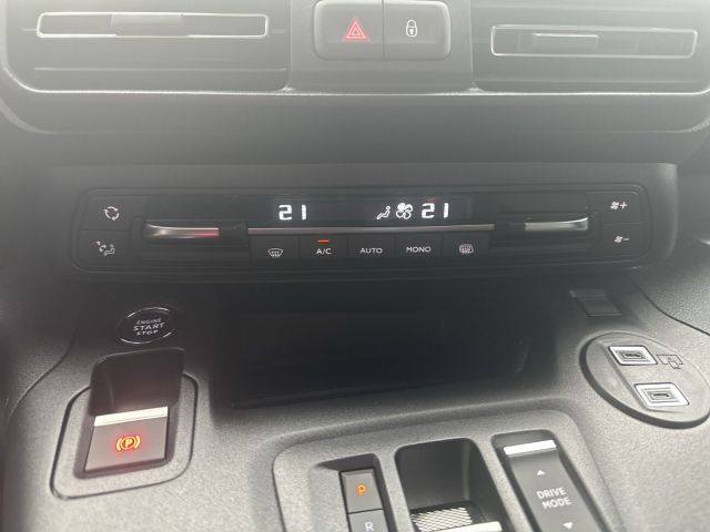 Doblo 2025 Kastenwagen L2H1 131PS Diesel Automat