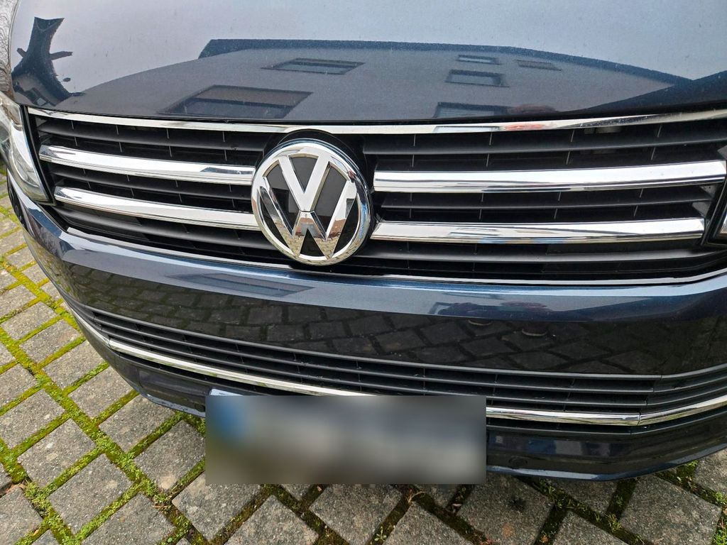 Image of Volkswagen T6 Multivan