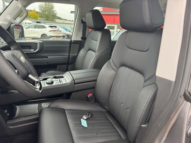 BAIC BJ40 2.0T 4WD 8 Gang AT PanoSitzhzg und Belüft.