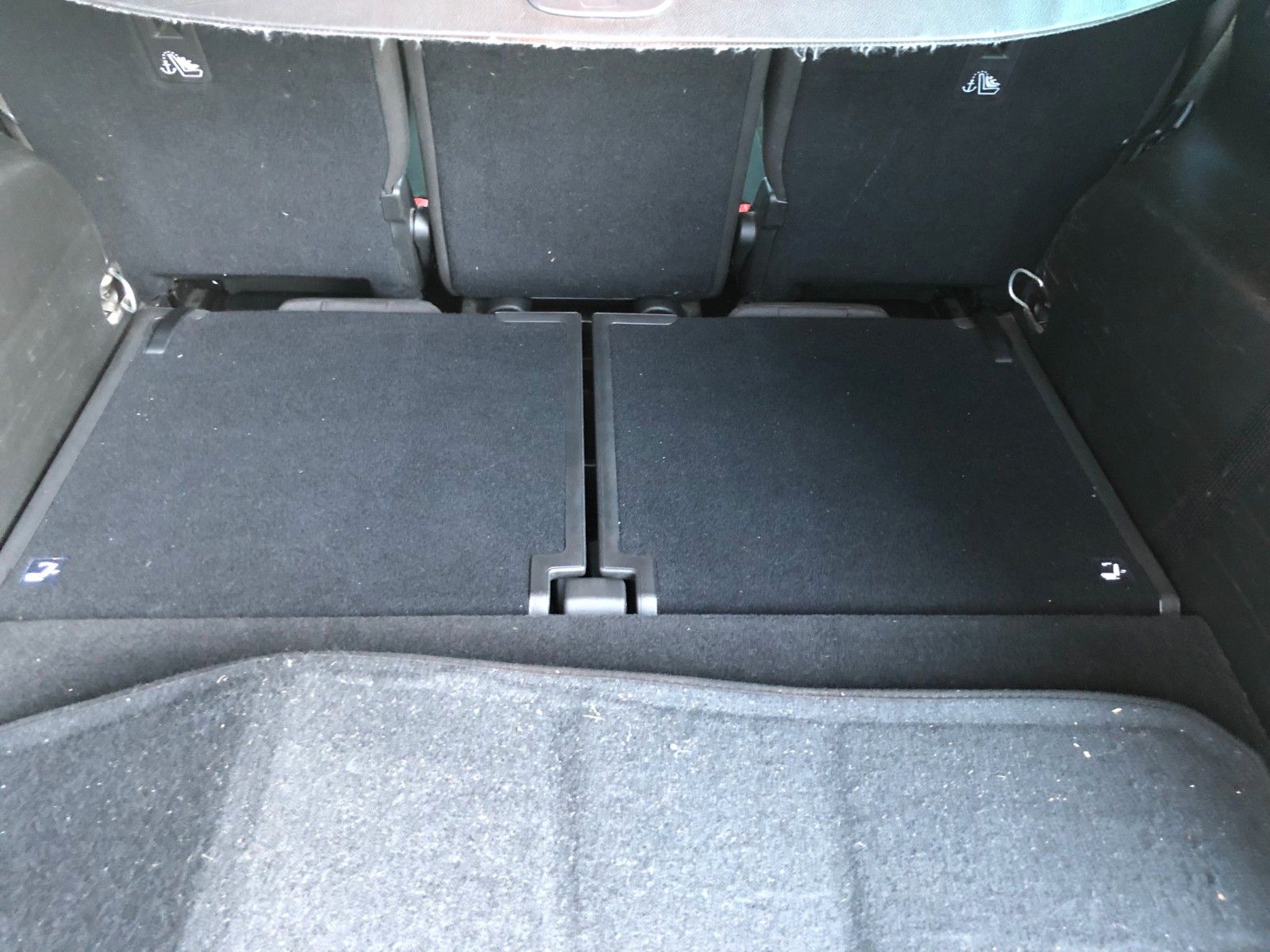 Fahrzeugabbildung Opel Zafira C Tourer Edition 7 Sitzer