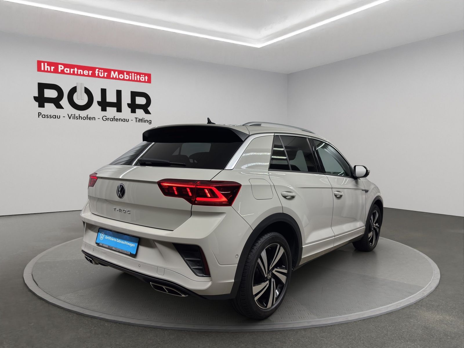 Volkswagen T-Roc R-Line 1.5 TSI ACC Kam. LED Pano Massage foto 5