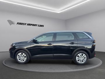 Peugeot 5008 - 8