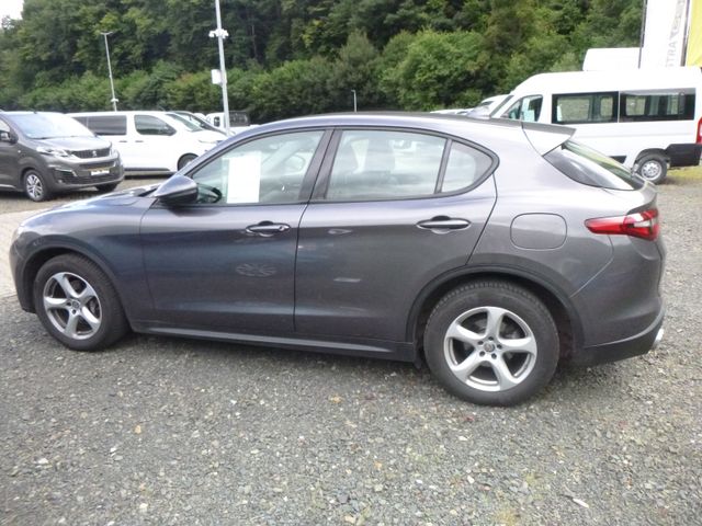 Stelvio Super 2.2 Diesel Automatik