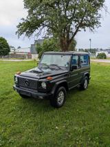 Mercedes-Benz G-Klasse 230 - Mercedes-Benz E 230 aus 1990