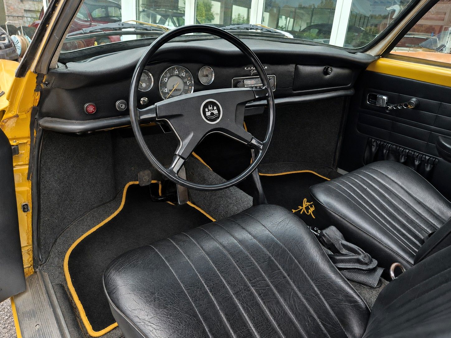 Fahrzeugabbildung Volkswagen Karmann Ghia/Wunderschöne Farbe+Zustand