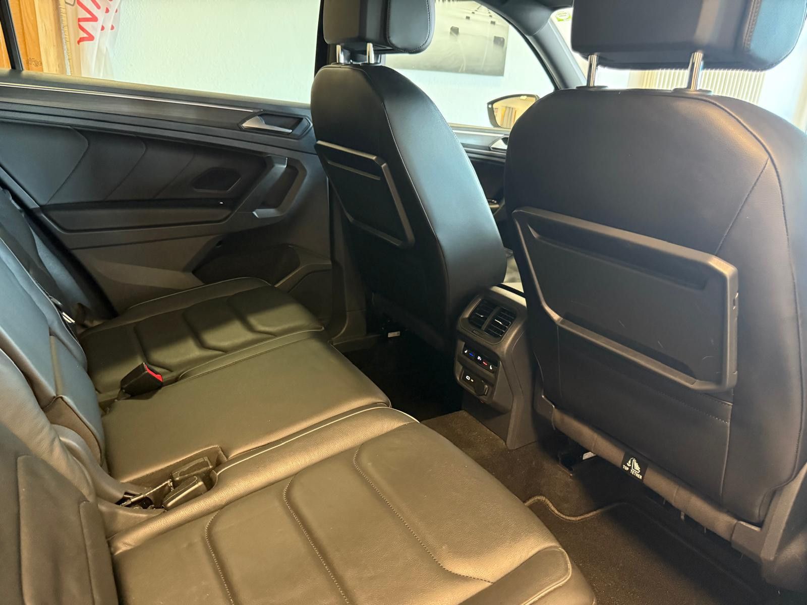 Fahrzeugabbildung SEAT Tarraco Xcellence/ PANORAMA/LEDER/AHK