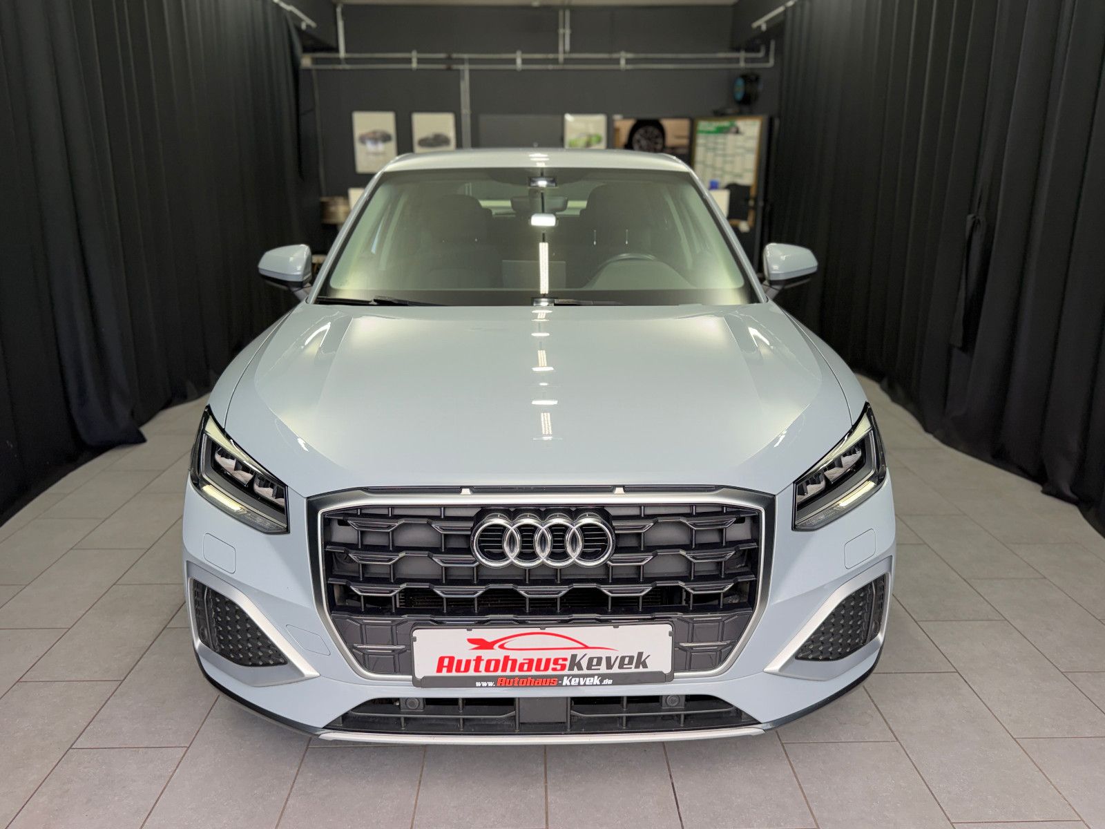 Fahrzeugabbildung Audi Q2 30 TDI advanced|AUTOMATIK|NAVI|KAMERA