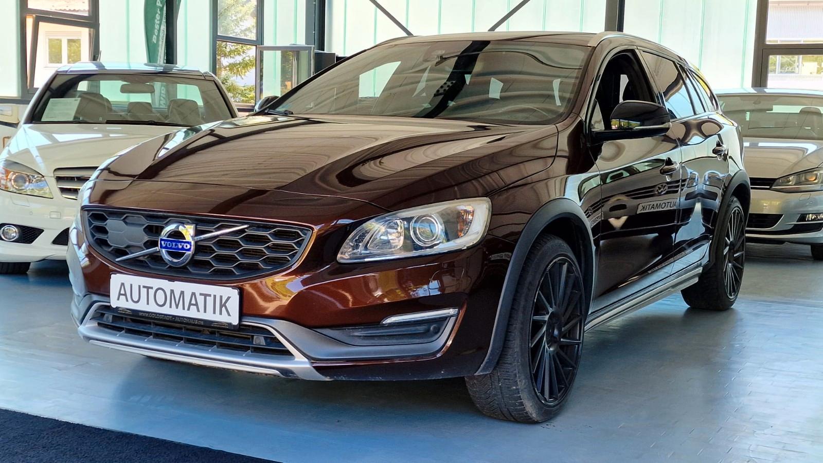 Volvo V60 Cross Country 2.4*AUTOM.*ALLRAD*NAVI*SHZ*MFL