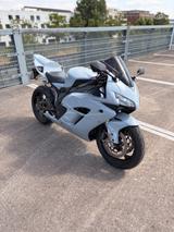 Honda CBR1000RR SC57 *TÜV Neu* *Top Zustand* - HONDA SC57