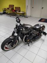 Triumph Bonneville Bobber Black - TRIUMPH BONNEVILLE