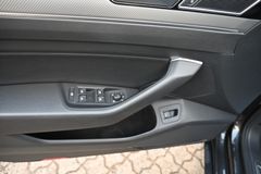 VW Arteon 2.0 TDI R-Line Pano Leder Navi LED CAM