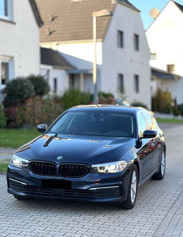 Image of BMW 530
