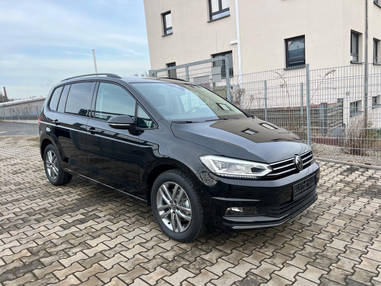 Volkswagen Touran 1.5 TSI DSG Comfort+7Sitz+Side/Lane+AHK