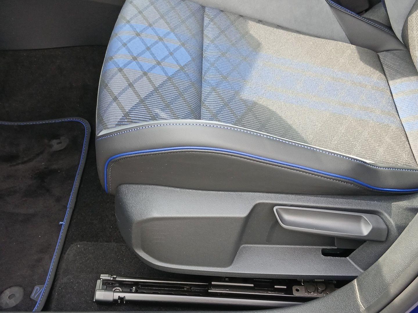 Volkswagen Golf R 2.0 TSI 4MOTION DSG *PANO*HuD*R-CAM*, миниатюра 24