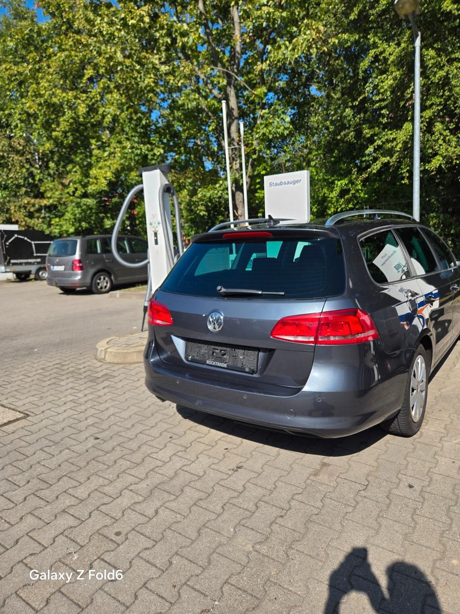 Volkswagen Passat 2014 — photo 9