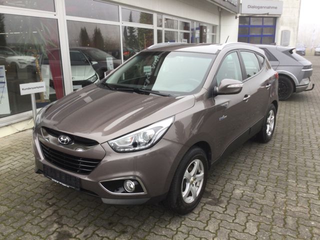 Hyundai ix35 Style 1.6 Benzin AWD 8fach bereift