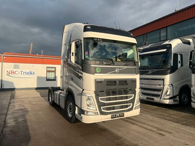 Volvo FH 500 * GLOBETROTTER * 2x TANK *