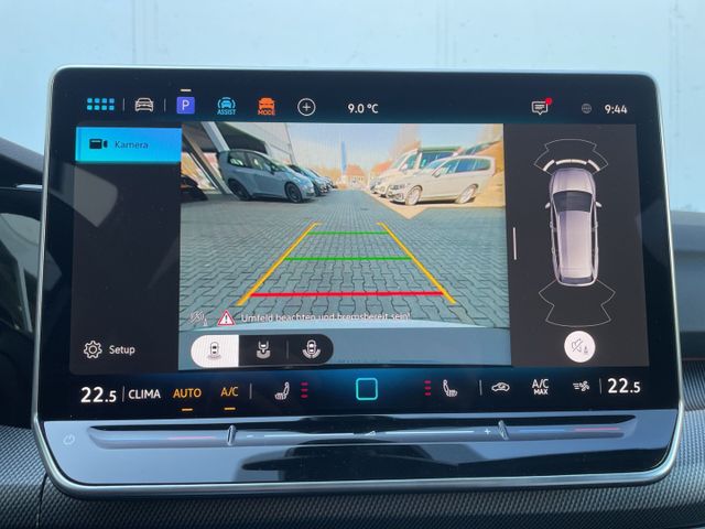 Golf Variant VIII 1.5 eTSI DSG R-Line AHK/Kamera