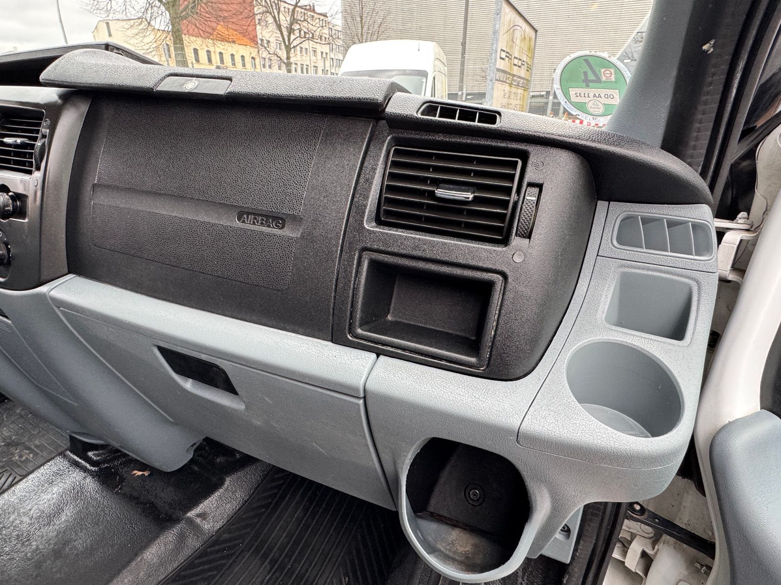 Fahrzeugabbildung Ford Transit Kasten FT 350 HOCH & LANG KLIMA H.REGALE